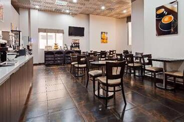Best Western Plus Suites Hotel   Los Angeles Lax Airport