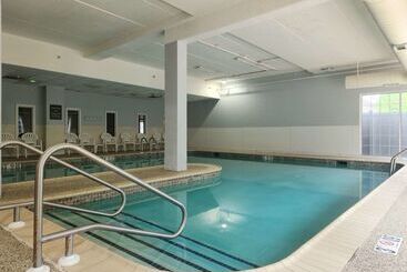 هتل Comfort Inn At The Park