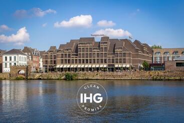 Отель Crowne Plaza Maastricht, An Ihg