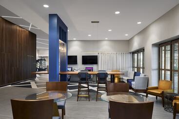 هتل Crowne Plaza Providence Warwick , An Ihg