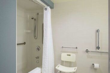 Doubletree By Hilton Hotel Binghamton