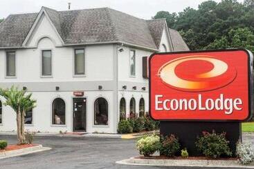 هتل Econo Lodge Chesapeake Route 13 And I 464