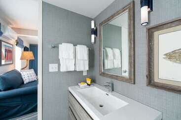 Edgar Hotel Martha S Vineyard, Ascend Hotel Collection