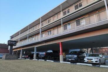 هتل Escape Inn Hershey