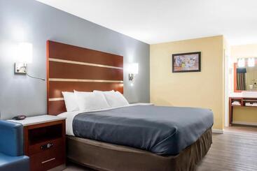 هتل Escape Inn Hershey