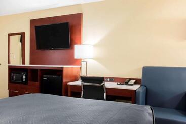 هتل Escape Inn Hershey