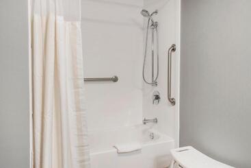 هتل Escape Inn Hershey