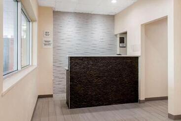 هتل Escape Inn Hershey