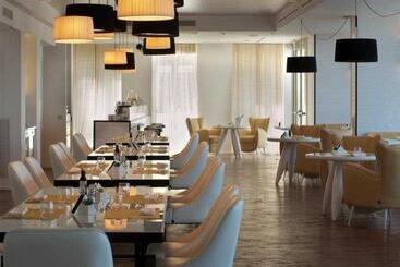 Excelsior Hotel, Spa & Lido