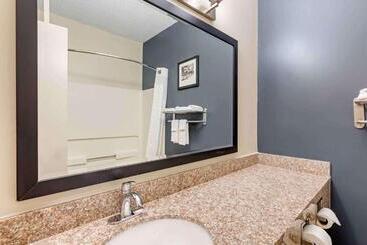 هتل Extended Stay America Suites   Buffalo   Airport