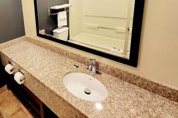 هتل Extended Stay America Suites   Buffalo   Airport