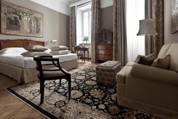 Grand Hotel Et De Milan The Leading Hotels Of The World