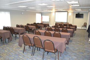 هتل Holiday Inn Express Harrisburg Sw   Mechanicsburg, An Ihg