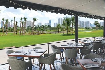 هتل Jw Marriott Miami Turnberry Resort & Spa