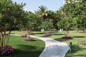 هتل Jw Marriott Miami Turnberry Resort & Spa