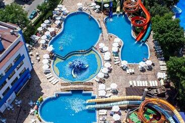 هتل Kuban Resort & Aquapark All Inclusive