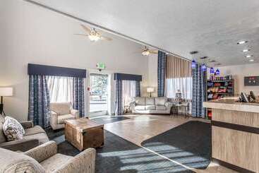 هتل Quality Inn Cheyenne I25 South
