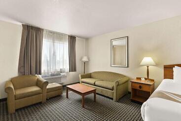 هتل Quality Inn Cheyenne I25 South