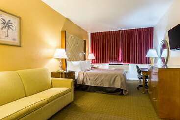 هتل Quality Inn Florida City  Gateway To The Keys