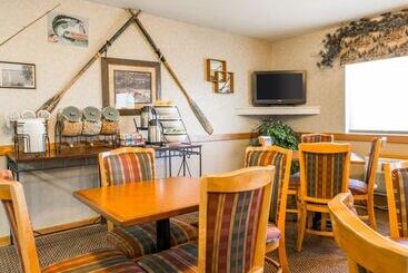 هتل Quality Inn Ironwood