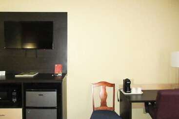 فندق Quality Inn & Suites