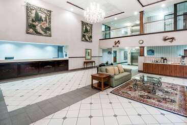 هتل Ramada By Wyndham Harrisburg/hershey Area