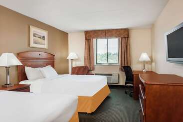 هتل Ramada By Wyndham Harrisburg/hershey Area