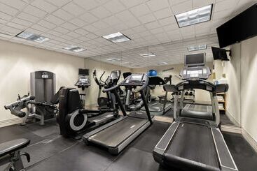 هتل Ramada By Wyndham Harrisburg/hershey Area
