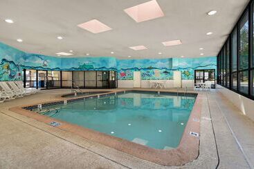 هتل Ramada By Wyndham Harrisburg/hershey Area