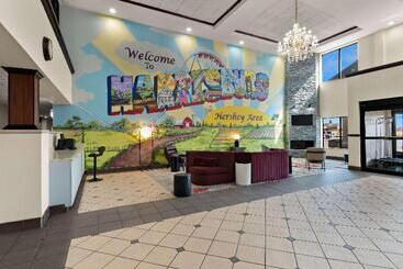 هتل Ramada By Wyndham Harrisburg/hershey Area