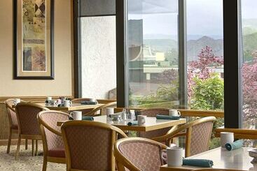 Red Lion Hotel Wenatchee City Center