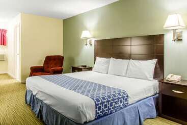 هتل Rodeway Inn