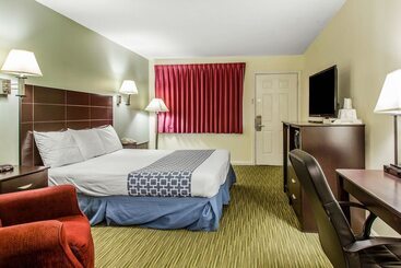 هتل Rodeway Inn