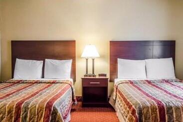 هتل Rodeway Inn & Suites Hershey
