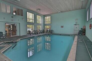 هتل Rodeway Inn & Suites Hershey