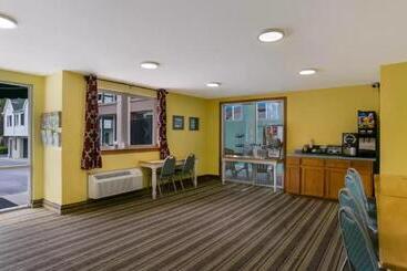 هتل Rodeway Inn & Suites Hershey
