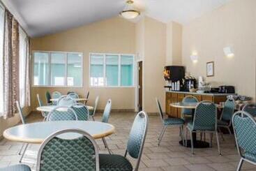 هتل Rodeway Inn & Suites Hershey