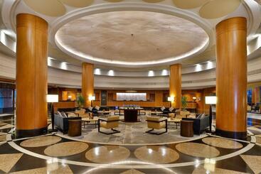 هتل Sheraton Grand Chicago Riverwalk
