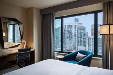 هتل Sheraton Grand Chicago Riverwalk