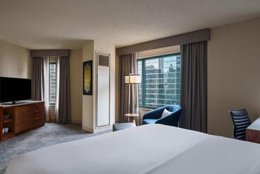 هتل Sheraton Grand Chicago Riverwalk