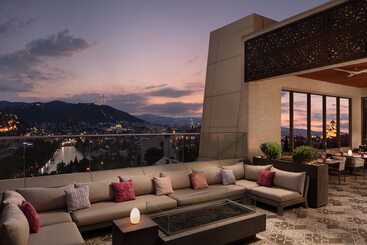 Sheraton Grand Tbilisi Metechi Palace - Tbilisi