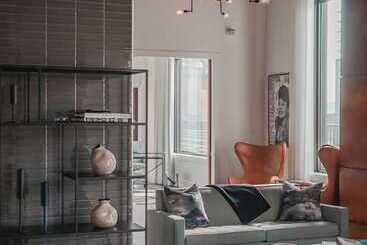 هتل Tuscany By Luxurban