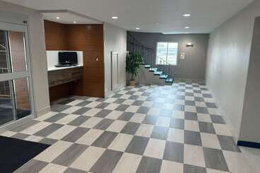 هتل Wyndham Garden Ankeny