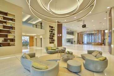 Maritim Paradise Blue Hotel & Spa