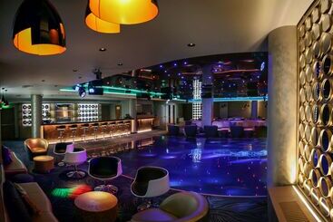 Maritim Paradise Blue Hotel & Spa