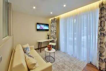 Maritim Paradise Blue Hotel & Spa
