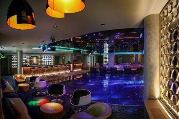Maritim Paradise Blue Hotel & Spa