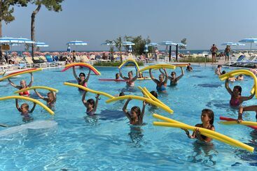 Maritim Paradise Blue Hotel & Spa