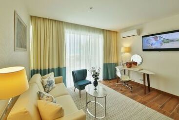 Maritim Paradise Blue Hotel & Spa