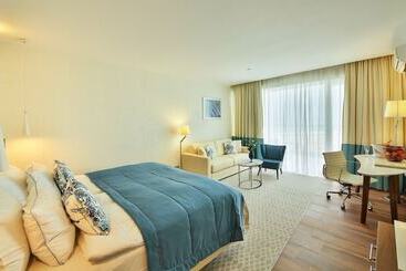 Maritim Paradise Blue Hotel & Spa